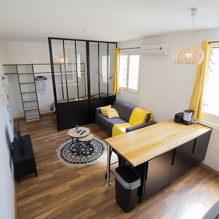 Appartement Hypercentre+ Place De Parking Privee Saint-Denis Kültér fotó